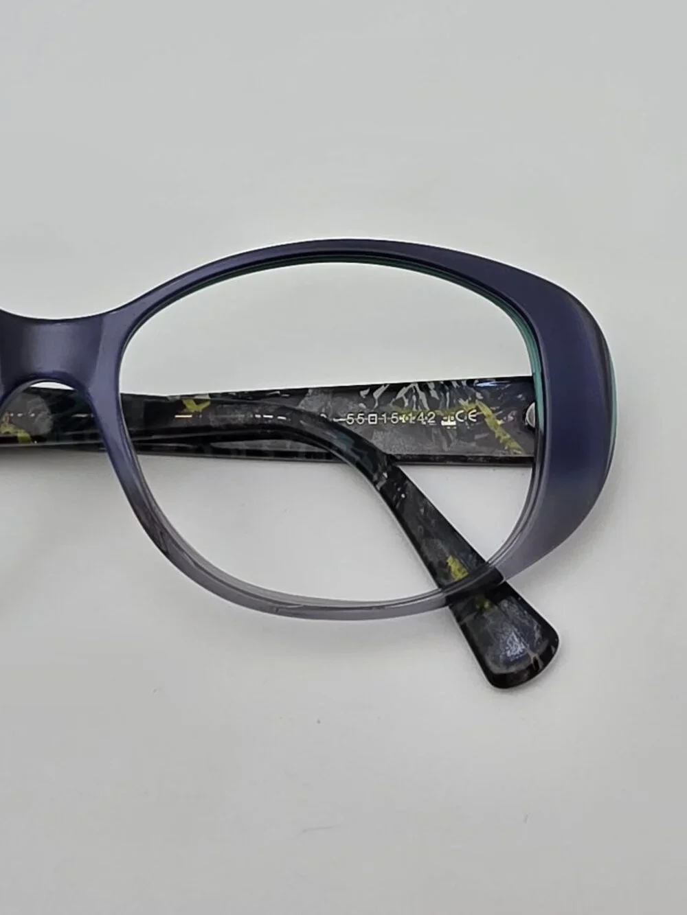 Lafont this listing